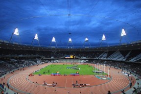 开云真人-詹姆斯助攻再创里程碑联盟第一实至名归，詹姆斯 助攻